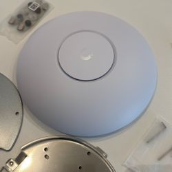 U7-Pro-US (Used - Excellent Condition) Ubiquiti WiFi 7 Access Point 698 