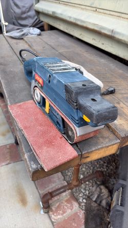 Belt sander