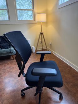 Desk roller Chair