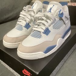 Air Jordan Retro 4s Military Blue (2024)