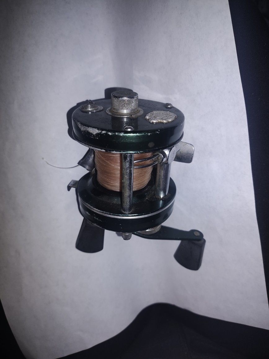 Abu Sweden 5000 D Fishing Reel
