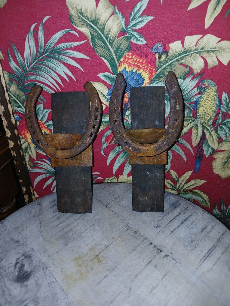 2 Horseshoe Iron & Wood Rustic Wall Sconces Candle Holder