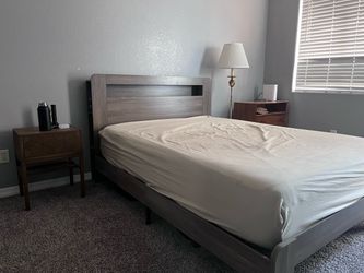 Wood Queen Bed Frame with Headboard