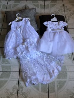 TWO LIKE NEW BABY GIRLS DRESS SIZE 6to 8 MONTHS 