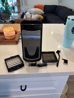 MIU Vegetable Chopper & Slicer