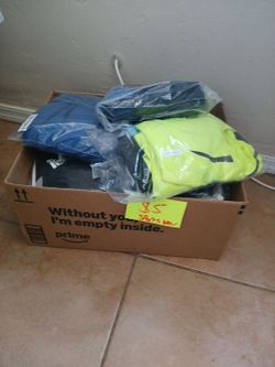 Never worn only laundered $5 2pack men's athletic shirts or shorts