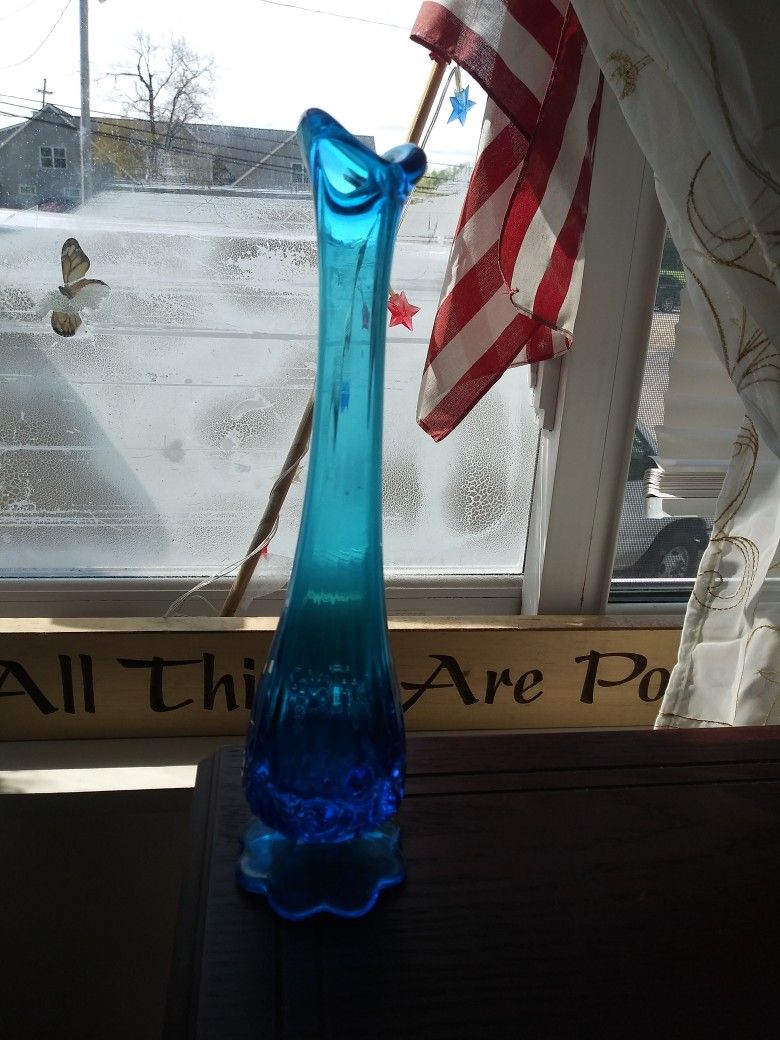 Vintage Fenton Cobalt Blue Bud Vase