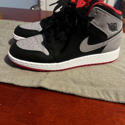 Air Jordan Mid “ Black/ Cement Grey-Fire red” 6 Youth