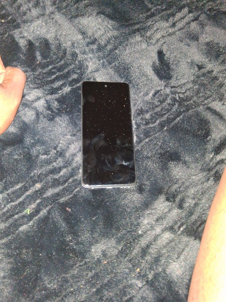 Android Phone Good Condition No Scratches 