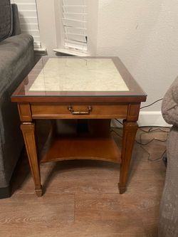 End table set