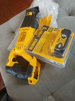 20v Dewalt Cordless Reciprocating And  battery 5.0ah  And blede