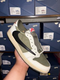 Jordan 1 Travis Scott medium Olive size 7C 10.5M 11.5M 14M
