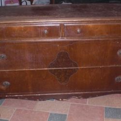 Beautiful Solid Cherry Wood Vintage Bedroom Set 