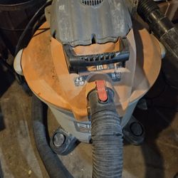 Wet And Dry Shop Vacuum 