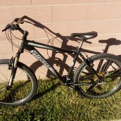 26" Specialized Hardrock 24 Speed Men's Bike - Large Frame