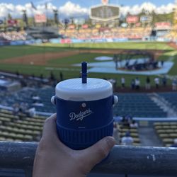 Dodger cup