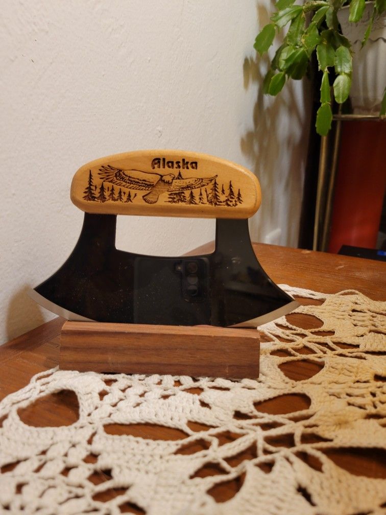Alaskan Ulu knife