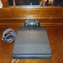PS4 Slim