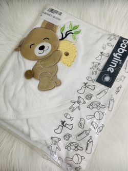 Hooded Baby Towels and Washcloths for Bath Gold Bear