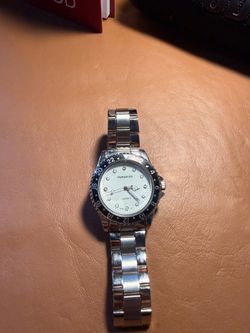 Versales Quartz Men’s Watch – Stainless Steel – Runs Great