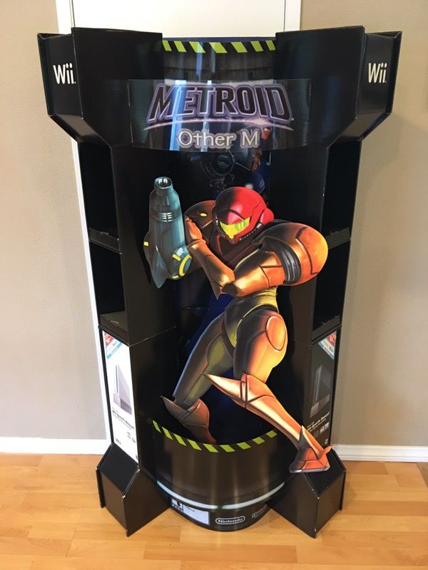 Metroid Other M Cardboard Standee Nintendo Wii Super Metroid Samus GameStop Display Ad Promo