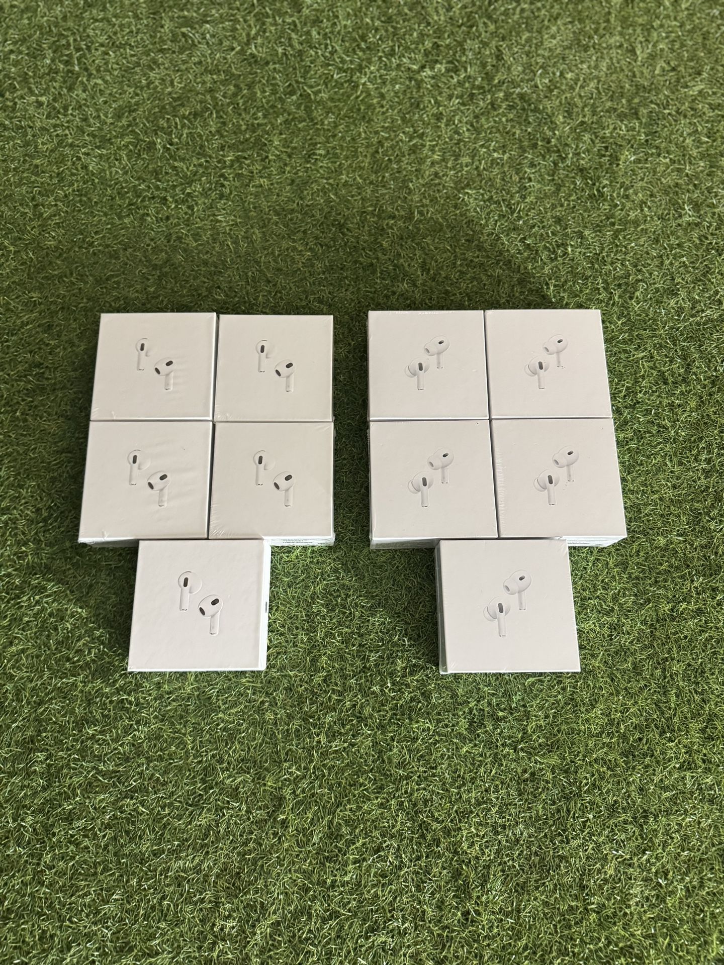 AirPod pros and AirPod gen 3 all brand new with box and asking all negotiable throw offfers