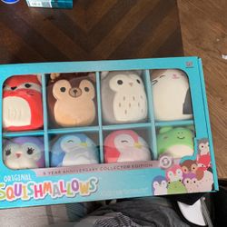 Squishmallows 8 Pcs 5th Anniversary Gift Set