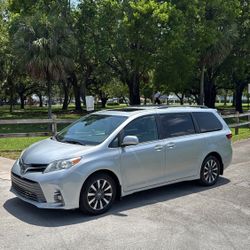 2022 Toyota Sienna