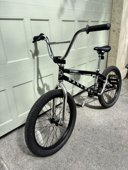 Parkway Kids 20” Bike In Black - $125 OBO