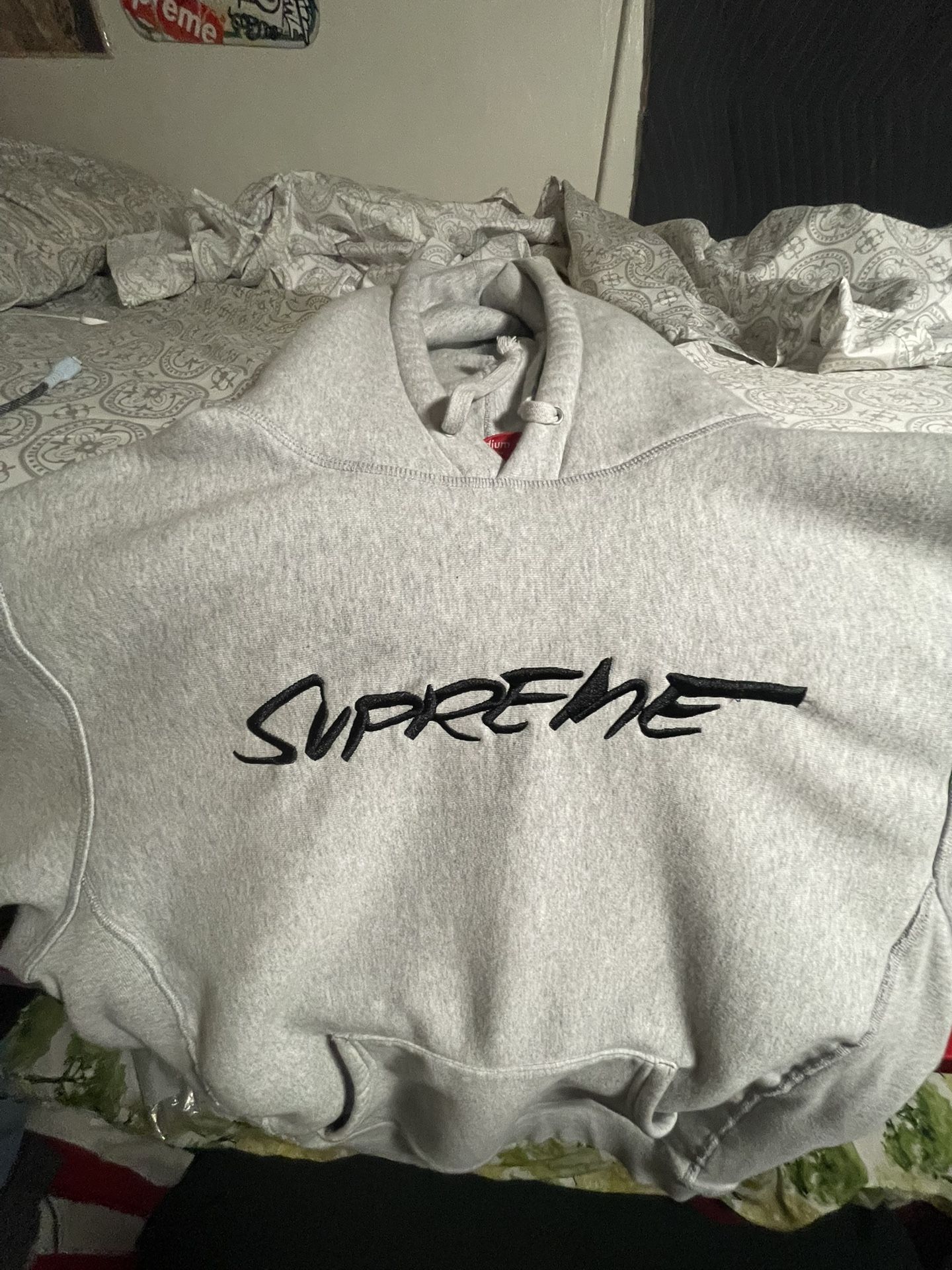 Supreme Hoodie