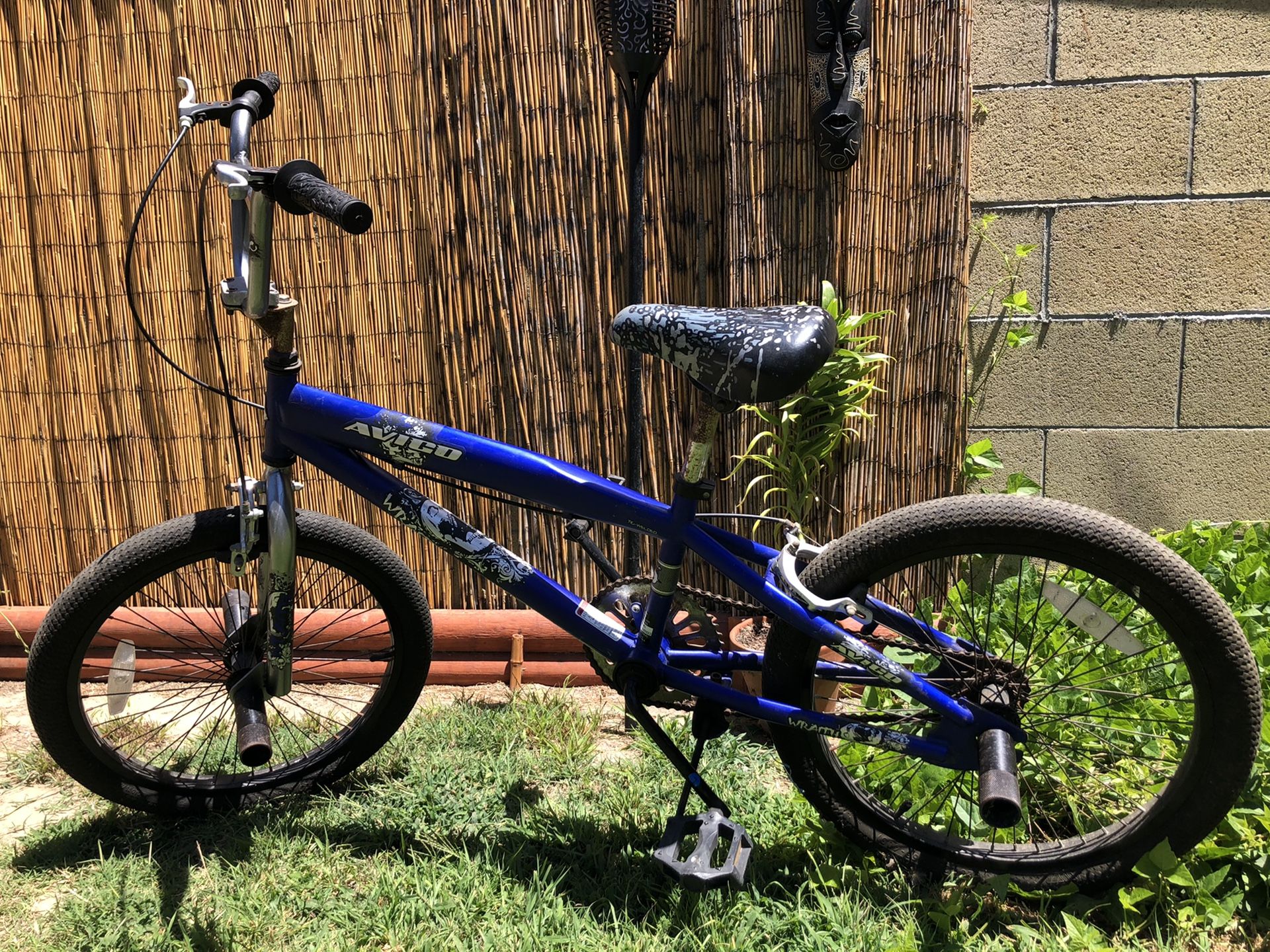 18” Avico Bicycle