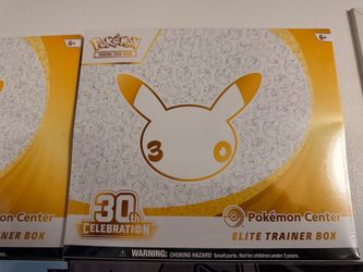 Pokémon 30th Celebration ETB