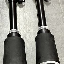 NEW Mercedes GL450 Front Air Suspension Struts — PAIR — $620