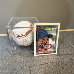 Shawn Green signed baseball & Card