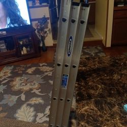Werner Like New 10ft. Telescoping Aluminum Ladder.