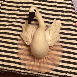Pillow Fort Swan