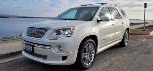 2011 GMC Acadia