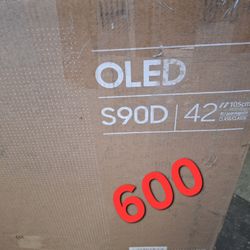 SAMSUNG 42"INCH OLED 4K S90D 
