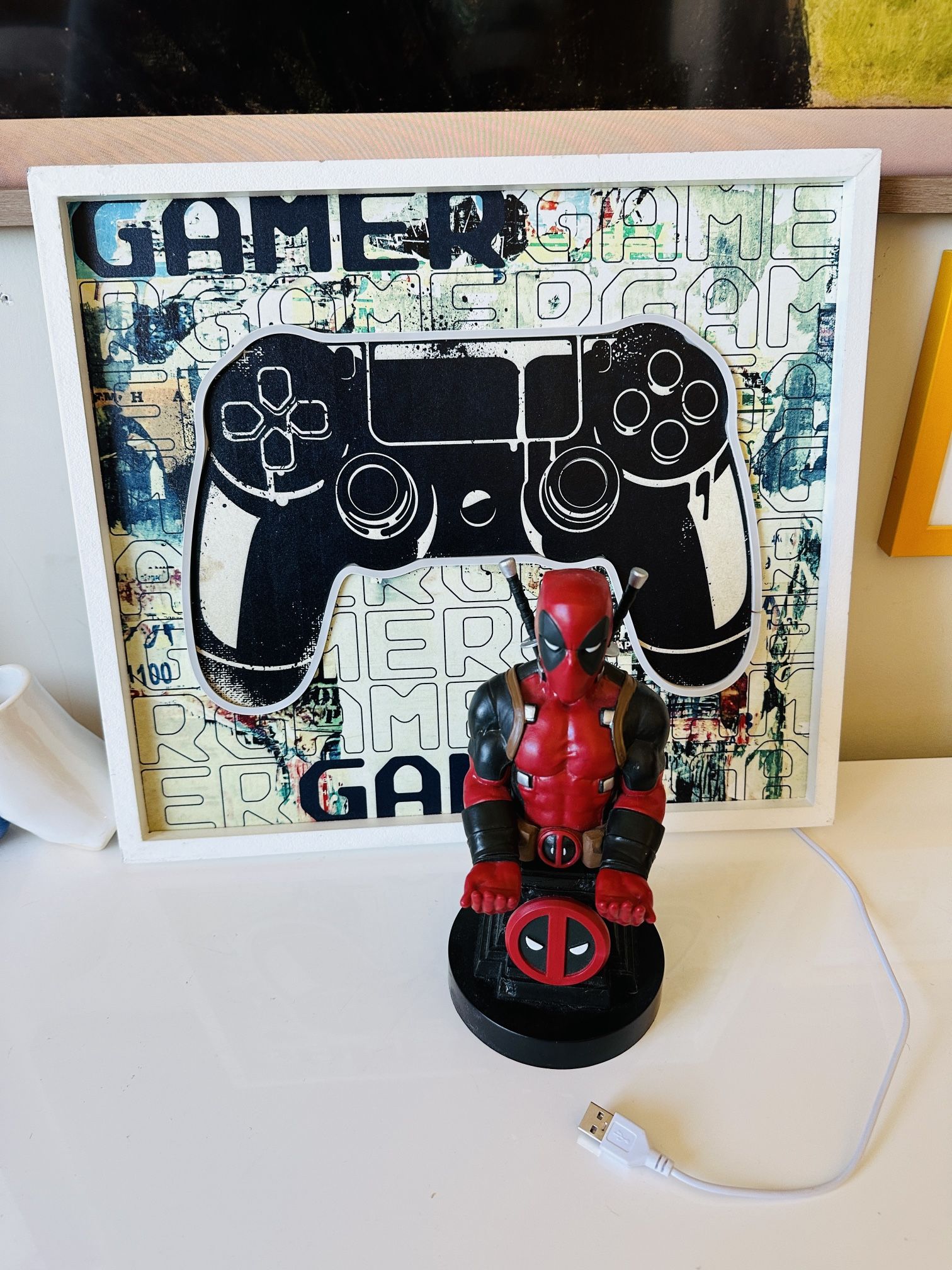 LED gaming sign + Deadpool controller holder