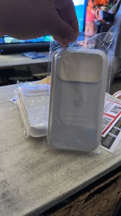 iPhone 17 and 18 pro case, white silicone