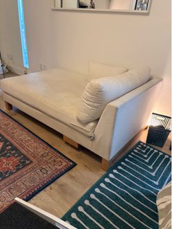 Pacific Wood Base Left-Arm Chaise Lounge Sectional Piece