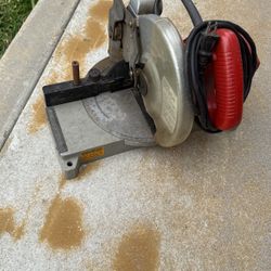 Makita Saw