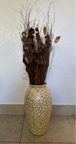 Vase with inner piece