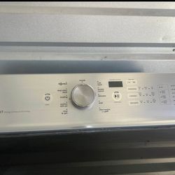 Maytag Top Load  Washer  Good Condition 