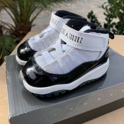 Dunks and Jordan’s Check My Listings For Details 