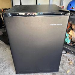 Mini Fridge