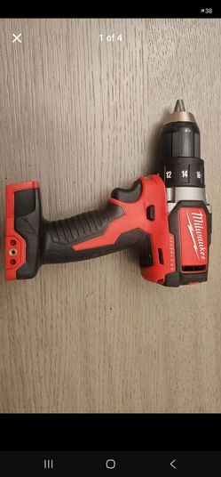 M18 18V Lithium-Ion Brushless Cordless 1/2 in. Compact Drill/ Driver (Tool-Only)