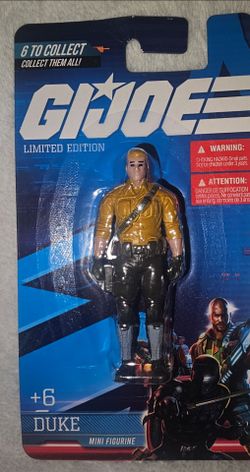 Selling a set of  6limited edition  of gi joes