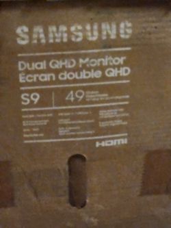 Samsung Dual QHD Monitor 49 Inches