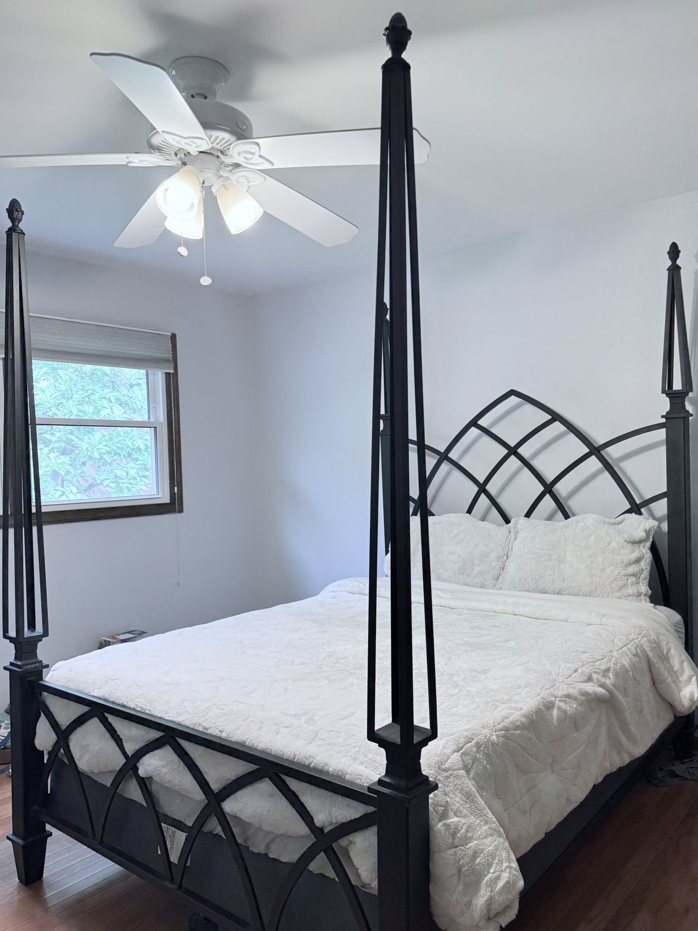 Beautiful, Wrought iron Queen Bed Frame